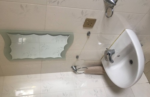Accra House | OSDAHOUSE - A home away from home with all the comforts of a hotel