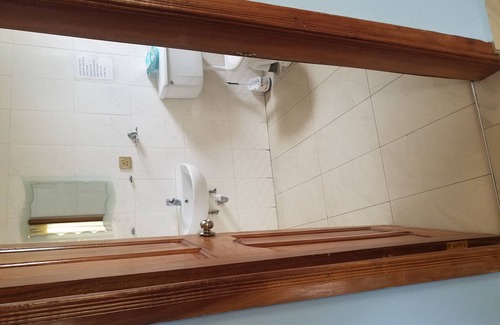 Accra House | OSDAHOUSE - A home away from home with all the comforts of a hotel