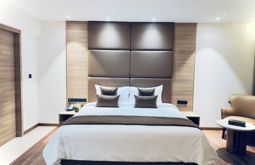 Kozhikode Hotel | Oshin Calicut