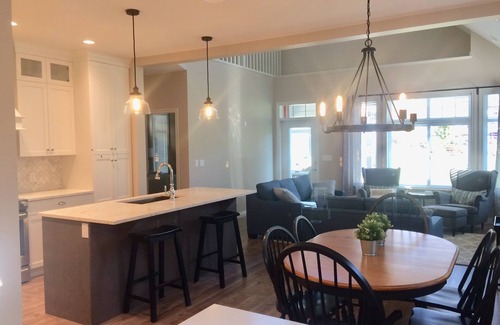 Okanagan-Similkameen House | Osoyoos Beachside Cottage *Almost lakefront!* #83