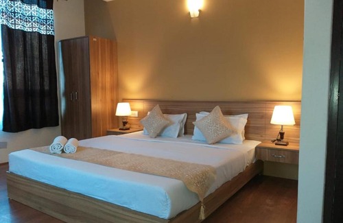 Sungava Hotel | Ospite Residency
