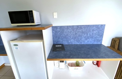 Exmouth Apartment | Osprey Holiday Village Unit 222/1 Bedroom - Villa with a Pool in the Complex