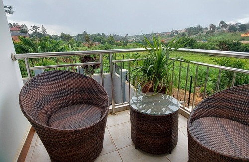 Kireka Apartment | Ostrich Suite at M&M Suites Buwate