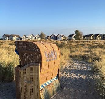 Heiligenhafen House | Ostsee - Reetdachhaus Nr 32 'Sonnendeck' im Strand Resort
