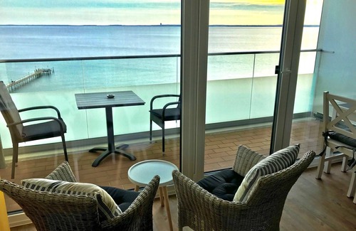 Pelzerhaken Apartment | Ostseeblick-Perle 1, 10th floor, panoramic view, pool - Ostseeblick-Perle, Prinz