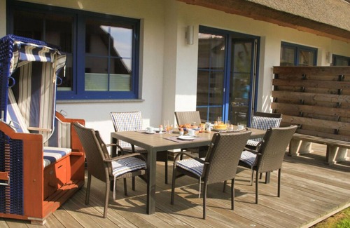 Dranske House | Ostseebrandung - Haus Seestern