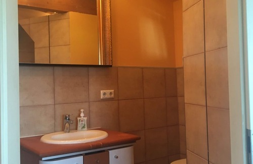 Strande Apartment | Ostseenahe Kleine Feine Ferienwohnung für Zwei