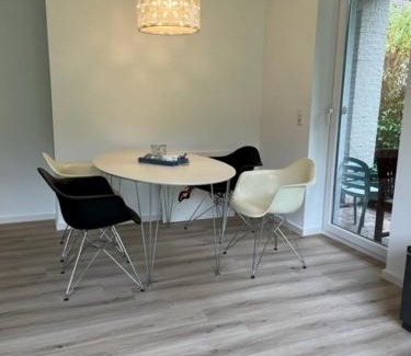 Scharbeutz Apartment | Ostseeparadies mit Garten, 3 Zimmer, strandnah