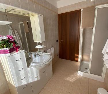 Preganziol Apartment | OTB Italia 2 - Alloggio accogliente tra Venezia e Treviso con 2 Terrazze e Posto auto Coperto