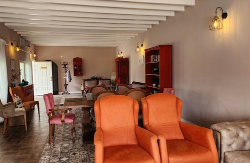Urla Hotel | Otel Naturla Göl Evi