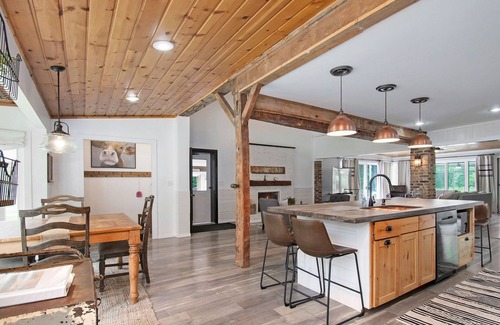 Bradley House | Otsego Château Sanctuary - Pool/Guest House/Event Venue/Pond/Fire Pit