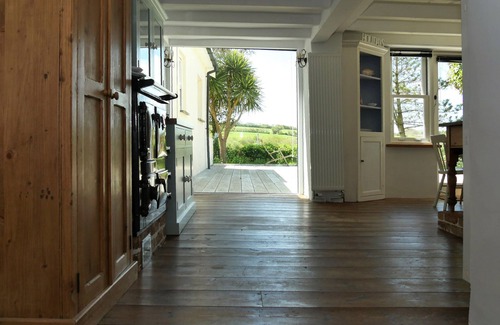 Bude Cottage | OTTERBURN HOUSE, pet friendly, character holiday cottage in Bude