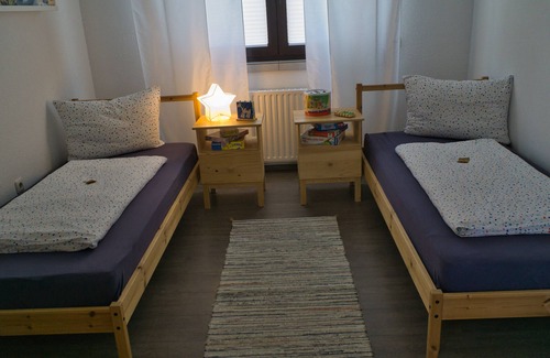 Arnsberg Apartment | Our 100m² apartment offers plenty of space for 1-4 adults and a small child.
