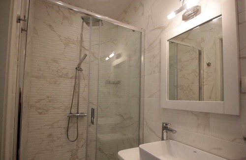 Sofia City Center Bed & Breakfast | Our 6 room house is located in the central part if capital Sofia!