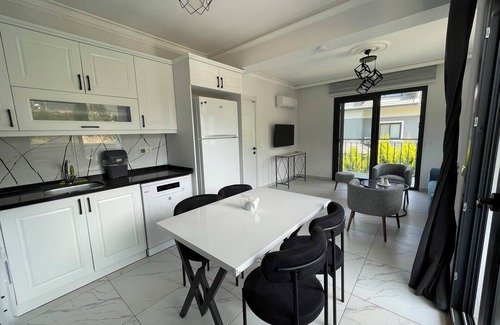 Hisaronu Apartment | Our beautiful suite with mountain views, very close to Ölüdeniz beach