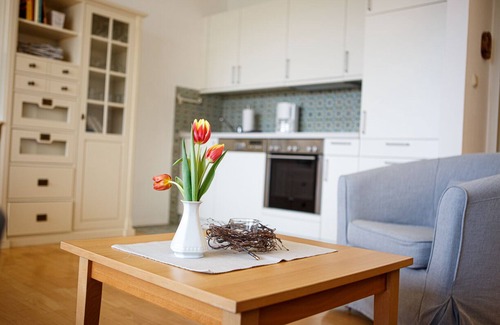 Wyk auf Foehr Apartment | Our cozy Quart awaits you here, with a wide south-facing view of the Halligen