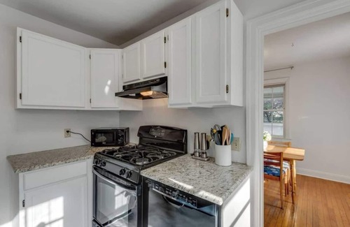 Belmont - Hillsboro House | Our cozy stone cottage is a wonderful home in a beautiful neighborhood filled with mature trees