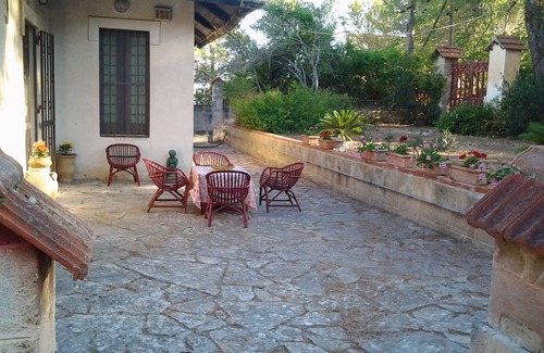 Santa Caterina Cottage | Outbuilding of an old villa 10 minutes from the sea: unit 1
