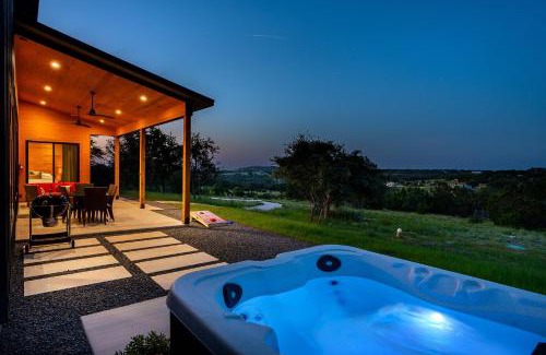 Fredericksburg House | Outbound Ranch Hot Tub Firepit Sauna