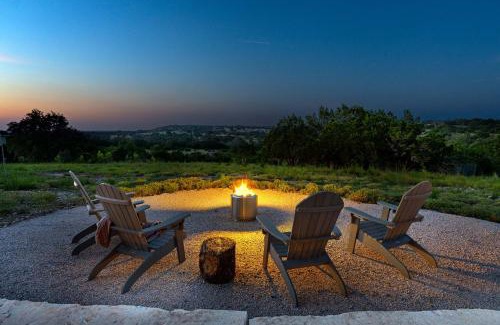 Fredericksburg House | Outbound Ranch Hot Tub Firepit Sauna
