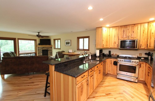 Hayward Cabin | Outdoor adventure getaway, on lake Nelson, Hayward WI