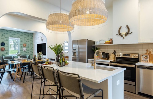 Five Points House | Outrider 1018 by AvantStay | Close to Downtown, Broadway | Outdoor Space