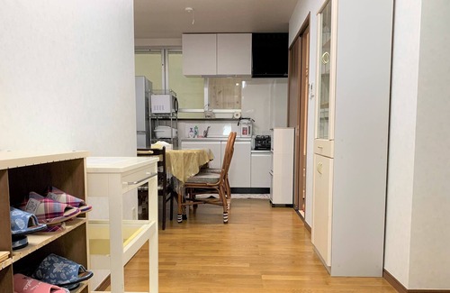 Taketomi-jima Taketomi-cho Condo | Outstanding convenience in the Okawa Stay city center!Up to 11 people OK!Let's stay with family and friends!