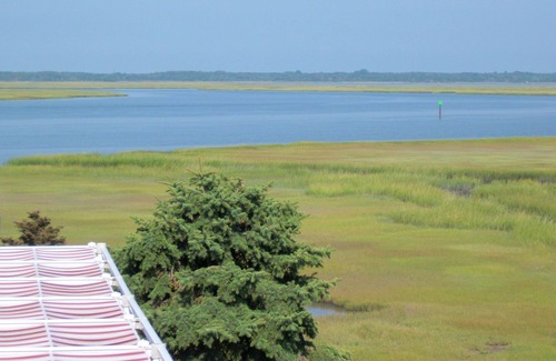 Townsend's Inlet Condo | Outstanding views of the wetlands and inland waterway