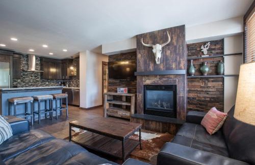 Winter Park Apartment | Outstanding Zephyr Mountain Lodge Condo with Ski Slope Views condo