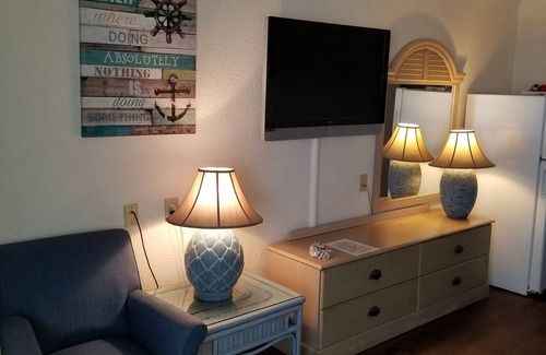 Myrtle Beach Condo | Overlooking Ocean Annie's And ocean.nON THE BEACH! EVERYTHING YOU NEED IS HERE