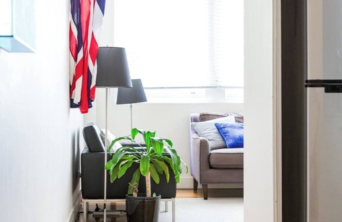 Surry Hills Apartment | Oversized Designer Warehouse in Surry Hills/City