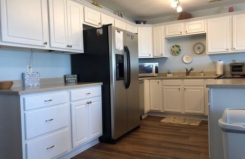 Long Beach Condo | OW 9201 - Beautiful 3 Bdrm/2.5 Bath Condo w/Pool, Elevator, & Beach - Sleeps 6