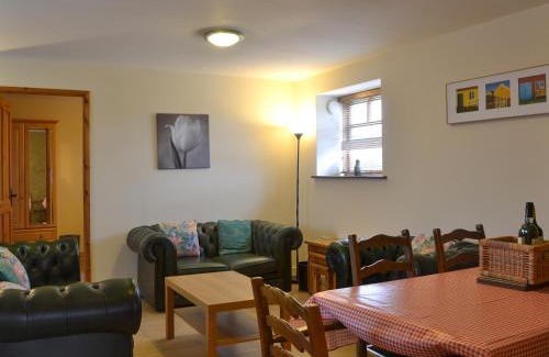 Flamborough House | Owl Cottage