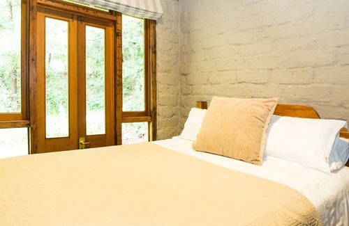 Merricks North Cottage | Owner's Cottage - comfortable and peaceful romantic escape