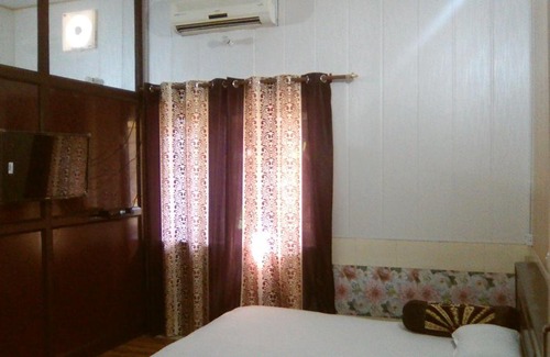 Bigha House | Oxygen Home Stay - Deluxe Two Bedroom Set