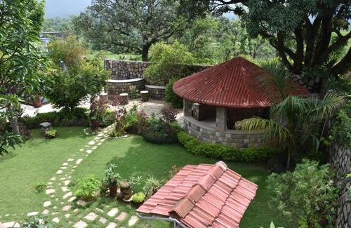 Bigha House | Oxygen Home Stay - Four Bedroom Set