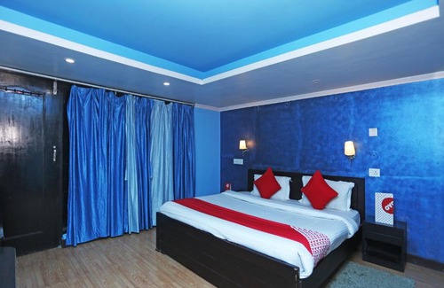 Almora Hotel | OYO 19409 Hotel Sunita And Restaurant