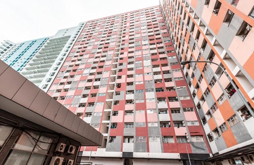 East Jakarta Hotel | OYO 2122 Qubic