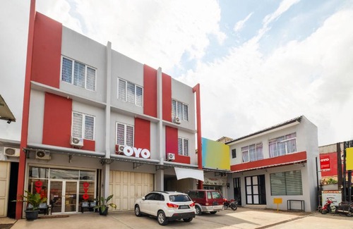 Bandung Hotel | OYO 2759 Cibeureum Residence Ii