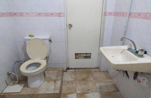 Makassar House | OYO 3116 Batu Putih Homestay