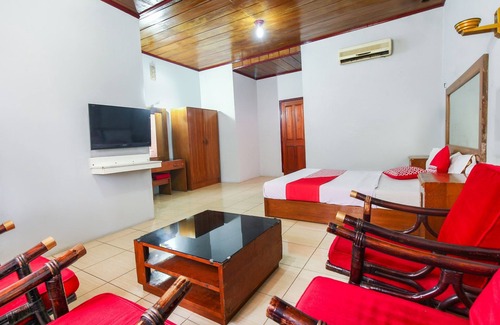 Sukarami Hotel | OYO 3180 Hotel Rian CottageNearPasar Maskarebet