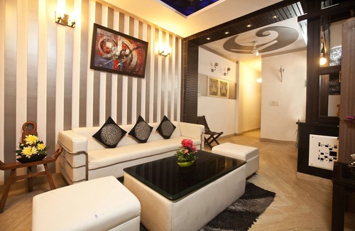 Hari Nagar Hotel | OYO 319 Rk Residency