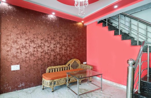 Dehradun Hotel | OYO 45749 Doon Devil's