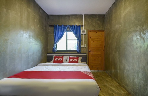Lat Krabang Hotel | OYO 808 Kawin Home