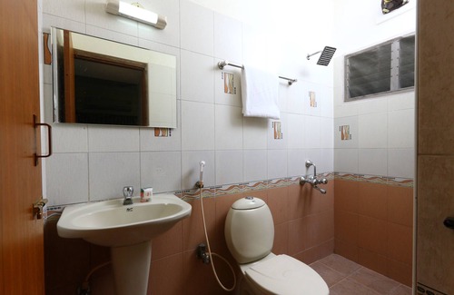 Chennai Hotel | OYO 8355 Tranquil Nest