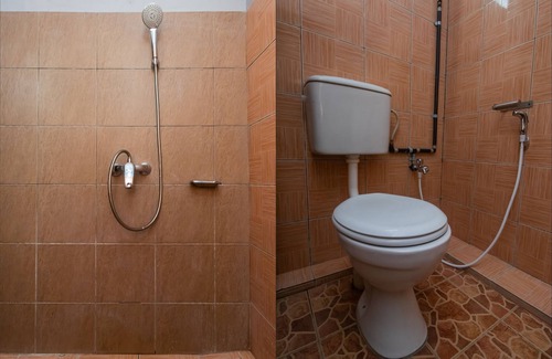 Kanowit Hotel | OYO 90059 Ltk Home