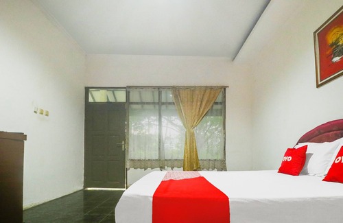 Palangkaraya Hotel | OYO 91262 Wisma Sido Moro