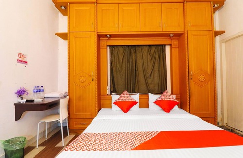 Jambi Hotel | OYO 91607 Steze Guest House Syariah