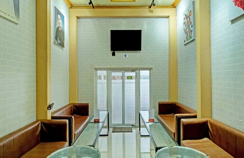 Bantaeng Hotel | OYO 91857 Callista Homestay Near RSUD Prof. Dr. H. M. Anwar Makkatutu