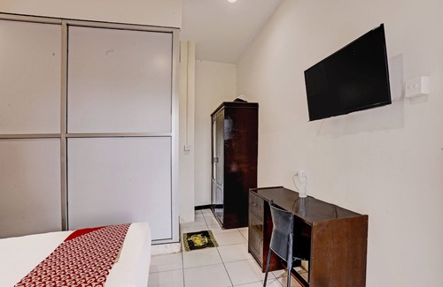 Samarinda Hotel | OYO 91861 Pemuda Kemuning Guest House